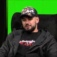 Szymool Kasyno Online – Gdzie i w jakie gry gra streamer?